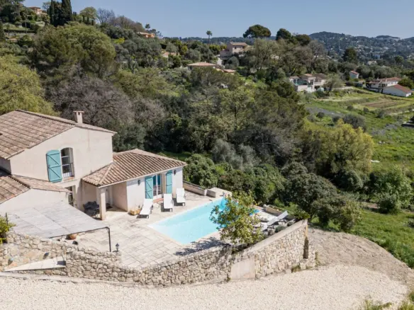 Villa Mougins Pibonson 4 Villa Mougins Pibonson Cote dAzur Homebase 06 | Cote d´ Azur Homebase
