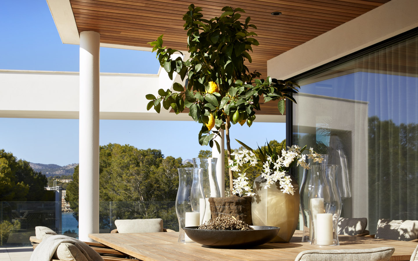 CÔTE D'AZUR HOMEBASE 20 Slettvoll design in coorporation with Palmallorca and Mallorca Homebase