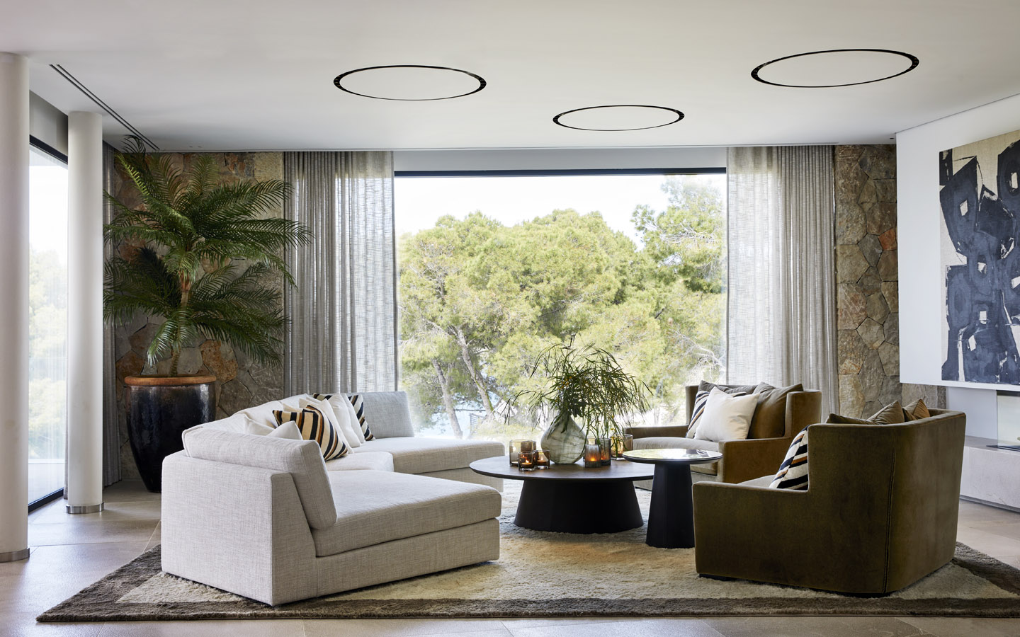 CÔTE D'AZUR HOMEBASE 21 Slettvoll design in coorporation with Palmallorca and Mallorca Homebase