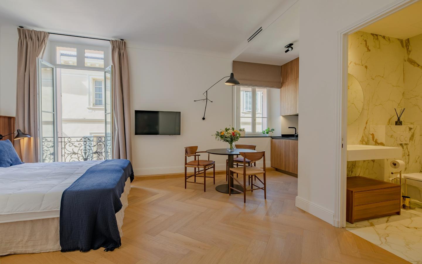 Guitare-24-Cote-dAzur-Homebase-4