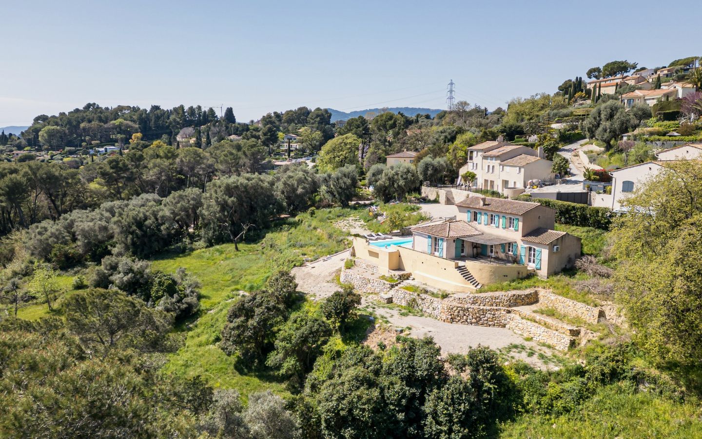 Villa-Mougins-Pibonson-Cote-dAzur-Homebase-02