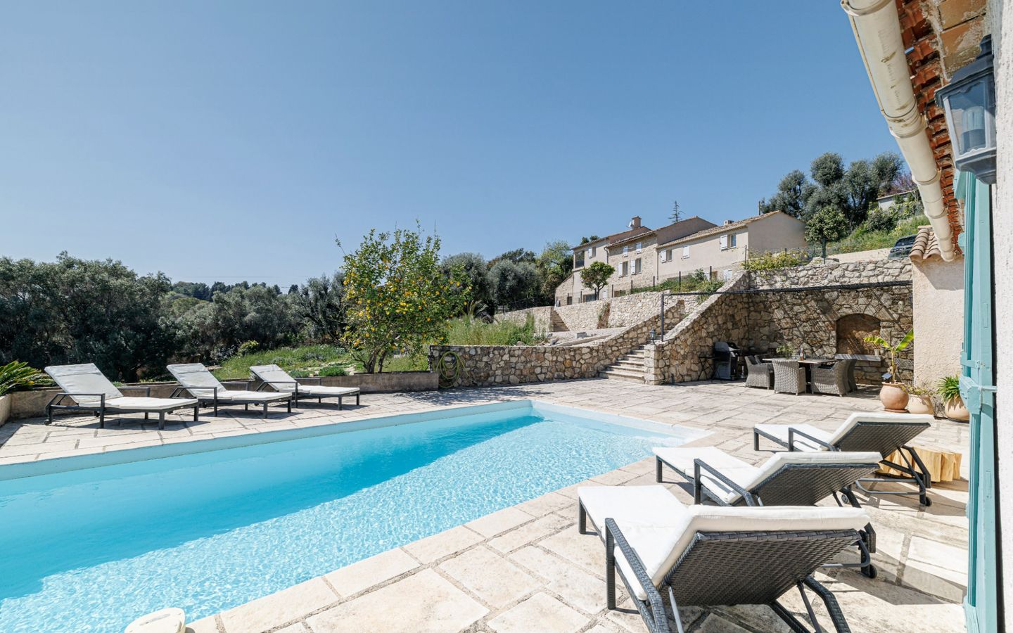 Villa-Mougins-Pibonson-Cote-dAzur-Homebase-09
