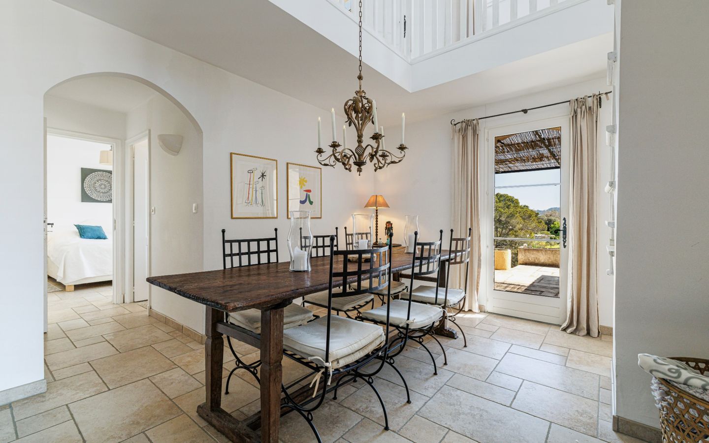 Villa-Mougins-Pibonson-Cote-dAzur-Homebase-18