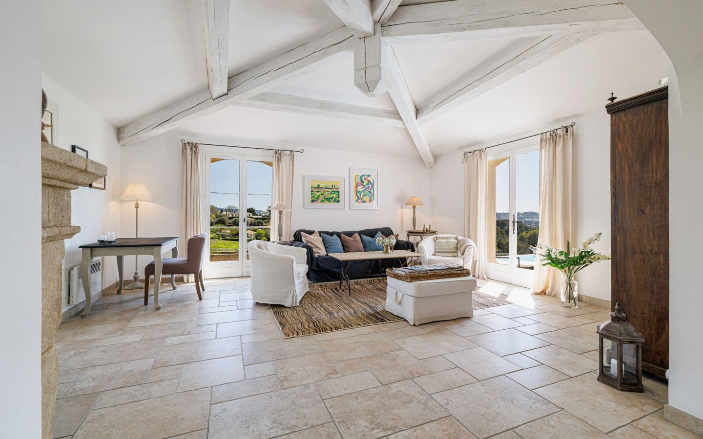 Villa-Mougins-Pibonson-Cote-dAzur-Homebase-19