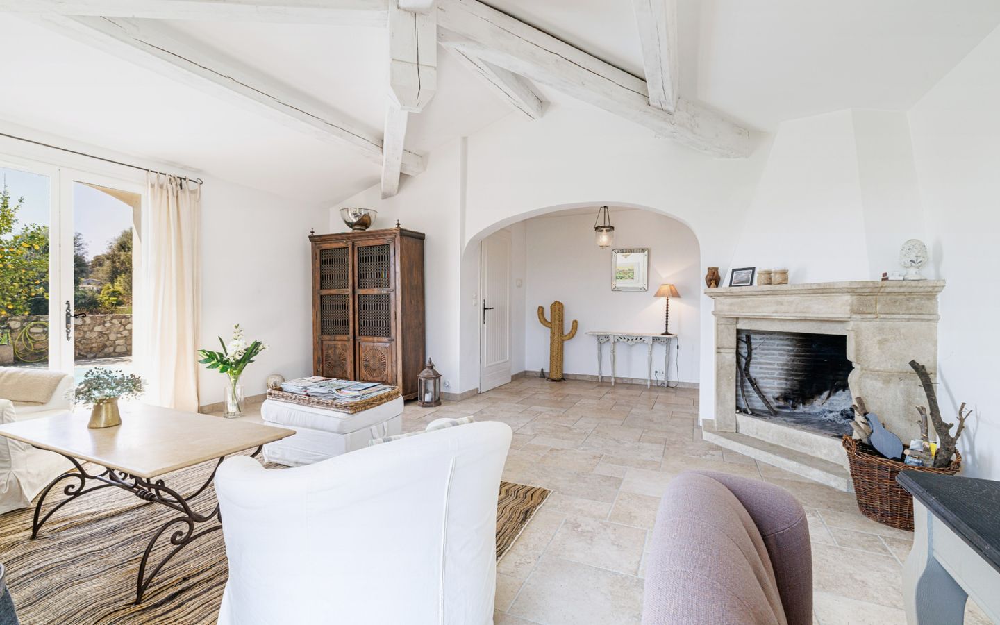 Villa-Mougins-Pibonson-Cote-dAzur-Homebase-21